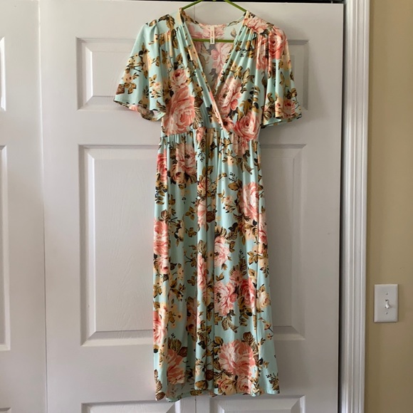 🎉SOLD LOCALLY🎉 Orange creek floral dress Small - Picture 1 of 4